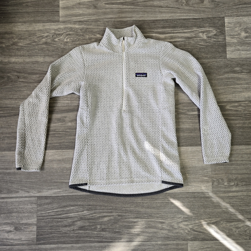 Patagonia Women's R10 Air Zip-Neck Size Small